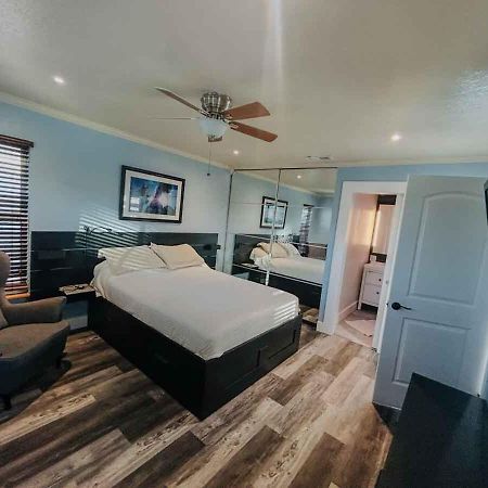 Artistic Retreat, King Suite With Private Balcony! Delray Beach Eksteriør billede