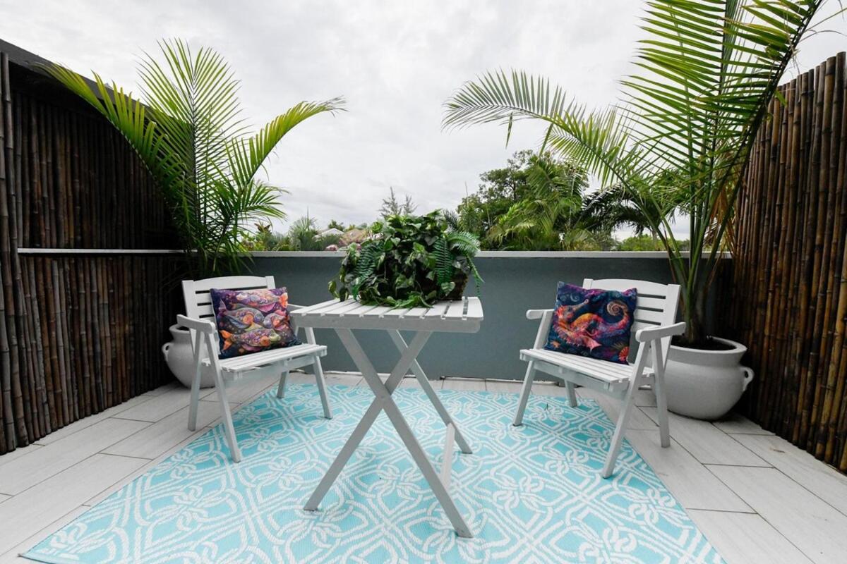 Artistic Retreat, King Suite With Private Balcony! Delray Beach Eksteriør billede