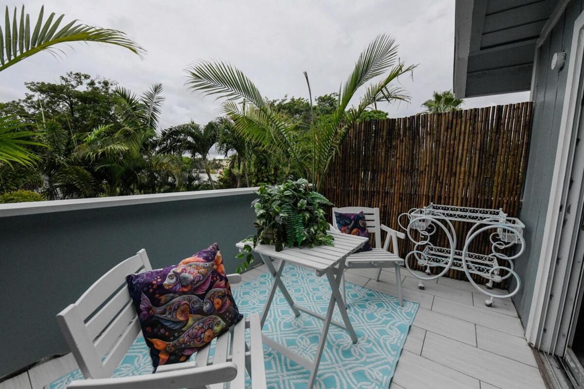 Artistic Retreat, King Suite With Private Balcony! Delray Beach Eksteriør billede